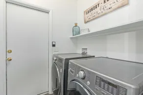 Your Home Away! Offering free heated pool ! Close to almost everything! - Image 2