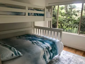Beachside 3 bedroom apartment - Image 5
