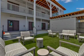 Hotel Biloxi  - Image 2