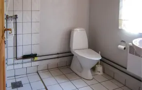 2 bedroom awesome home in Nexø - Image 2