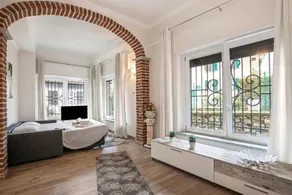 Blue Mermaid of Stresa - Happy Rentals - Image 5
