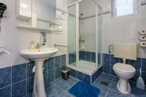 Apartments Villa 7 - Image 2