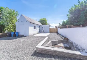 1 Bed Cottage-Sleeps 2-Parking-Pets-Hot Tub - Image 5