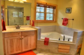 Över Clouds-Majestic Long Range Views, Wi-Fi, Foosball, Air Hockey, Paved Access, AC - Image 2