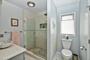 Excellent 4 bed/2 bath house minutes from downtown Bethany Beach! Wifi, Beach Town, Pool, Fitness Center, Kayak Launch, Trolley! - Image 4