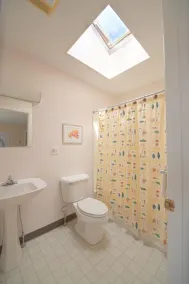 Redecorated Roomy Townhouse, Mount Snow Views, Shuttle To Mountain,Pool - Image 5