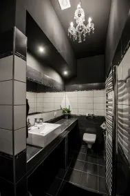 Luxurious Downtown Apartment With 4 Bedroom, 4 Bathroom - Image 3