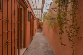 PH 19 Guesthouse Hotel in Gazcue - Image 4