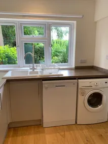 Self Contained Bungalow Wendover - Image 3