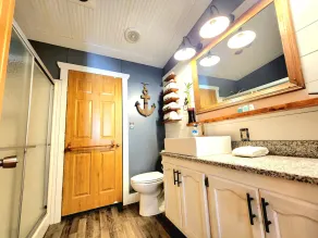 *Escape to your own luxury lakeside oasis on Torch Lake - with Air Conditioning* - Image 4