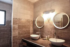 Moradia Nova com Piscina Aquecida - Image 2