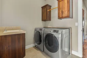 Hot-tub Pet-friendly minutes to Downtown - Image 2