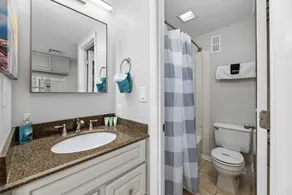 Direct oceanfront studio, steps to Myrtle Beach, pool, hot tub, restaurant & bar - Image 2