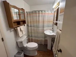 Bayou Chalet – Your Perfect Getaway Near Sugarbush Resort - Image 4