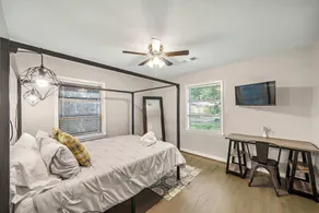 Relaxing Texas Home: Near Strawberry Park|BBQ|WiFi - Image 2