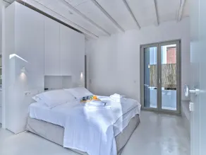 Basil is a pleasant fully equipped  studio on Paros island - Image 5
