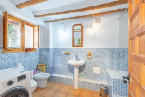 Maison de vacances \"Casa Serrella - Abdet\" avec vue sur les montagnes, jardin et Wi-Fi. - Image 3