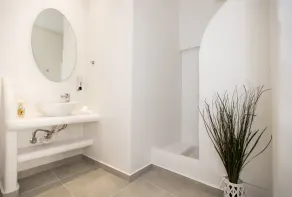 Myconian Little Venice Windmills suite - Image 3