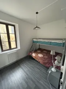 House sleeps 5 in the heart of Toucy - Image 5