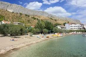 Etværelses lejlighed med balkon og havudsigt Duce, Omis (A-12687-a) - Image 3