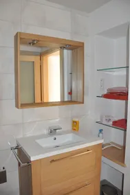 Charming spacious apartment for 4 people - Image 4