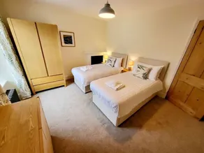 Charming cottage with character features - Image 4
