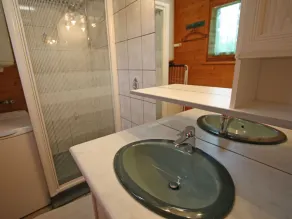 Cozy Chalet near Plombières-les-Bains - Ideal for Couples, Nature Trails, and Relaxing Spa Retreat - Image 4