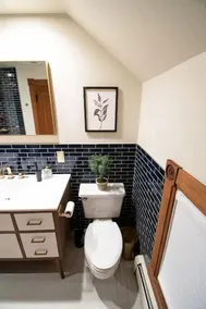1.5 Blocks to Main St 🏡 Littleton Luxury 🌻Garden 🐶Pets - Image 4