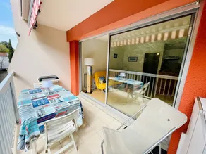 Cozy Studio Near Arcachon Center - 600m from Beach, Balcony, Parking, Sleeps 4 - Image 5
