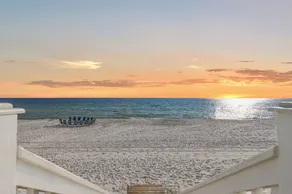 Pineapple Paradise! 6BR 7BA beachfront house! Private Pool! Grill! Sleeps 16! - Image 5
