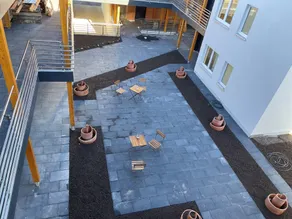 Appartamento-Superiore-Vasca per persone con mobilità limitata-Balcone - Image 5