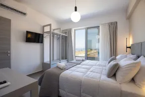MiNo Mare modern Sea View Villa with Pool up to 12 - Image 5
