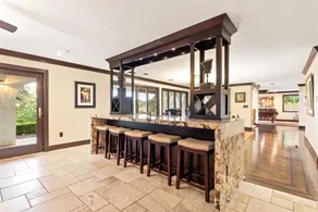 Welcome to @ViewLaneVilla \"Insta/IG\" NJ Mediterranean Villa with Lake Views - Image 4