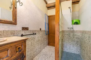 Apartamento 'Peña Roya' com vista para a montanha, jardim partilhado e acesso Wi-Fi - Image 4