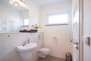Apartamento recém-construído (em um local tranquilo, boas ligações de transportes, estacionamento gratuito - Image 3