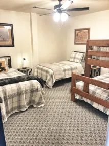 Cozy with plenty of room - Image 4