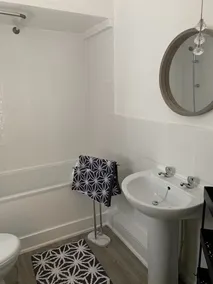 Luxury apartment central Castleton situated a walking distance from Peveril Castle - Image 2