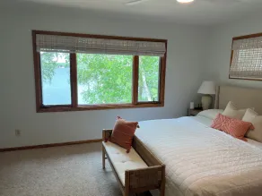 Cozy lake home on chain of lakes! - Image 3