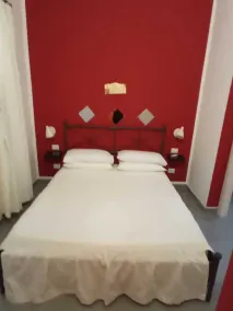 House - Image 3