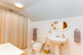 Your peaceful, private retreat, PERFECT FOR READAWAYS! Incredible views! - Image 3