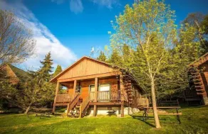 Lakeside wilderness resort cabin with dock, fire pit, on-site store, bait shop! - Image 5