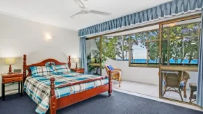 Views, Pool, Air-Conditioning - Image 4
