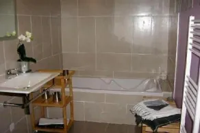Stenhus med jacuzzi, mellem Cannes og Fréjus, uafhængig mini loft ... - Image 3