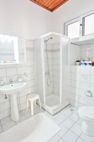 Nina Apartment - Image 3