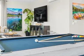 Luxury Accommodation - Image 3