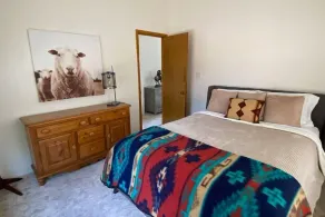 Imaculate home on 20 acres one mile off 1-15, minutes from Kolob Canyon. - Image 3