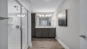 New Complex! Lazy River/Slide! Penthouse Level! - Image 5