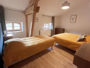 Spacious accommodation with terrace, nature, pets allowed - Image 4