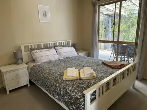 Bayshore Beach Retreat - Image 4