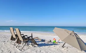 ⭐️ Pool & Gulf Views, 2BR + Den,  Prime Siesta Key Location - Image 5